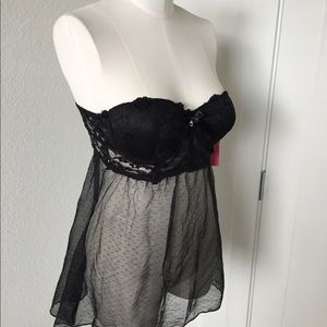 NWT Back babydoll teddy w/matching thong (Large)